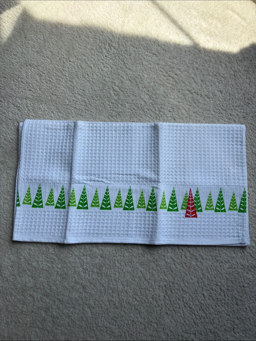 Crate&Barrel White Tannenbaum Dishtowel Set of 2
